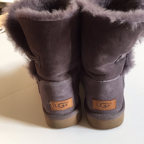 Bailey Button II UGG boots - Picture 2 of 8